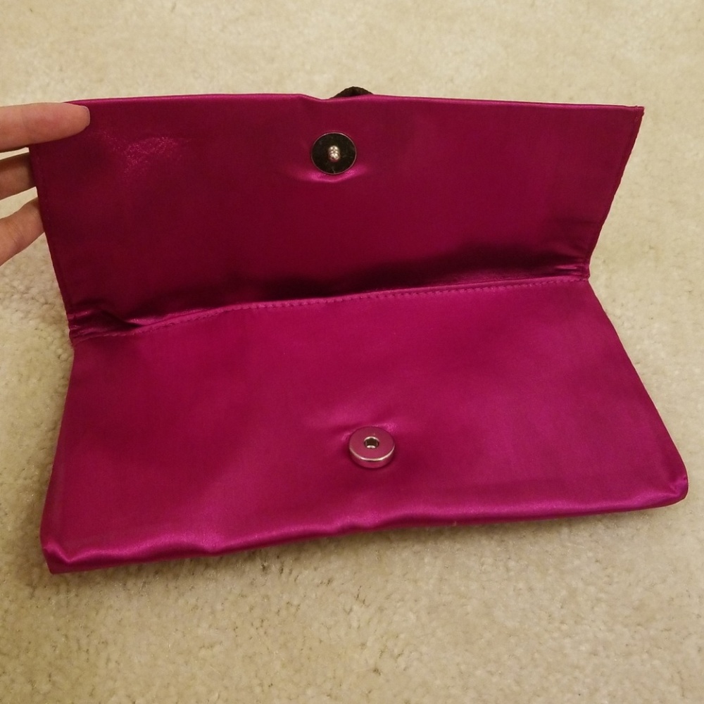 Purse - Picture 3 of 4